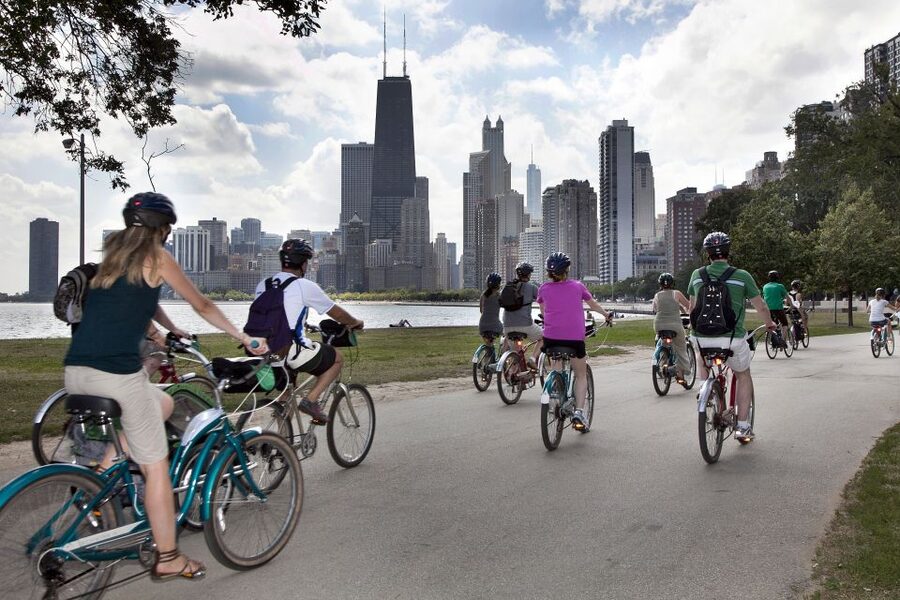 Chicago: Westside Food Tasting Bike Tour with Guide - Lincoln Park for ice cream and toffee