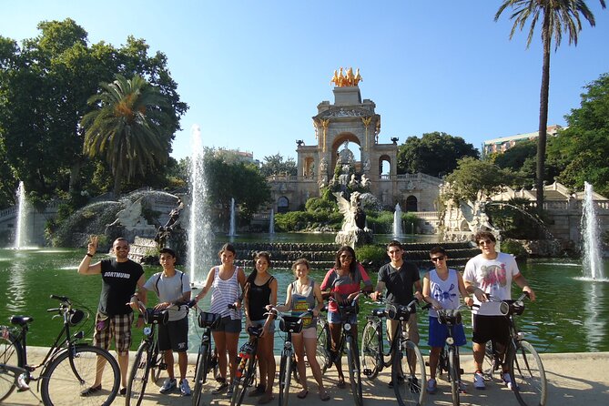 City Center Bike Tour in Barcelona - Arc de Triomf and Parc de la Ciutadella