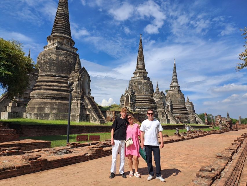 Colors of Ayutthaya: UNESCO Heritage 6 hour Bicycle Tour - The riverside finish and boat crossing