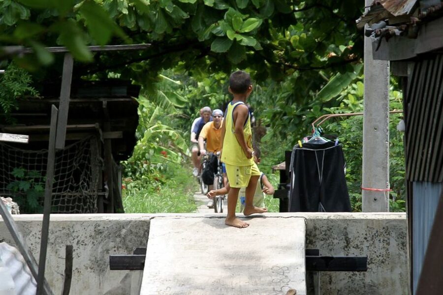 Colors Of Bangkok: 4-Hour Small Group Bike Tour - Bang Krachao’s shaded paths and local communities