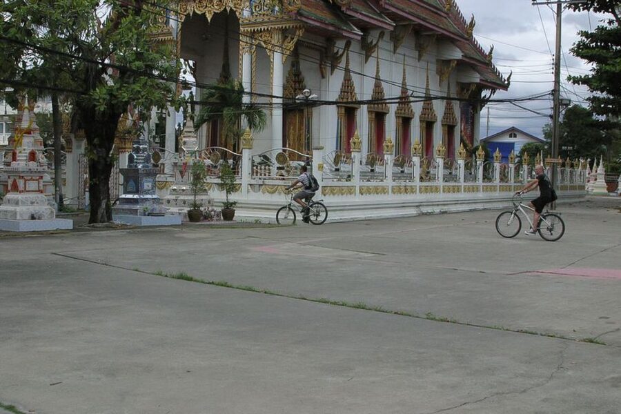 Colors Of Bangkok: 4-Hour Small Group Bike Tour - Timing, bikes, and what to bring