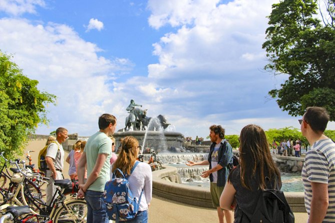 Copenhagen: 2-hour City Highlights Bike Tour - Why a bicycle is the smart way to see Copenhagen