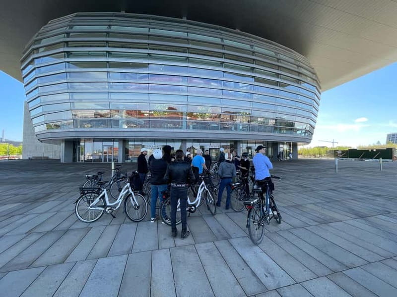Copenhagen: Guided E-Bike Tour - Family options, from child seats to Danish cargo bikes