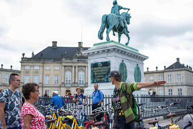 Copenhagen Highlights 3 Hour Bike Tour with local Guide - Gefion Fountain, Kastellet, and the Little Mermaid