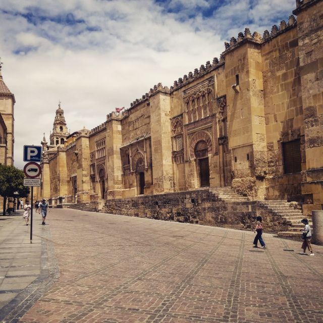 Córdoba Daily Highlights Bike Tour - The food advice adds real value