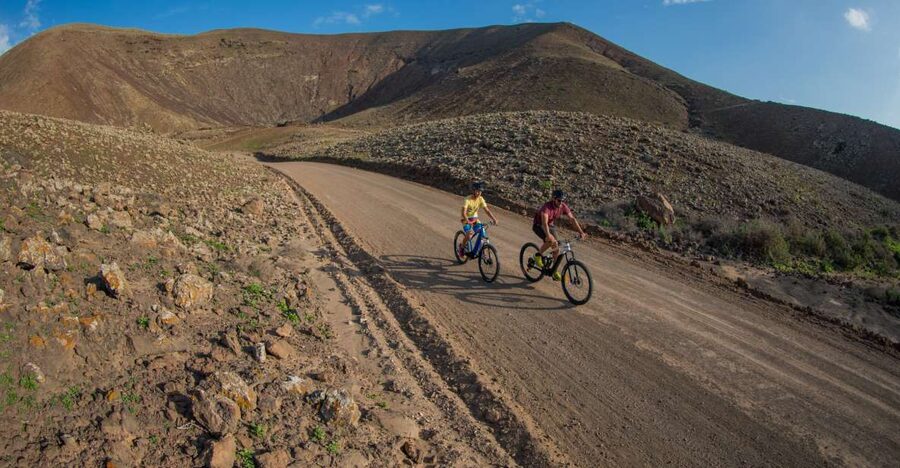 Corralejo: E-Bike Rental with Map to Popcorn Beach - Starting in Corralejo With a Proper Bike Setup