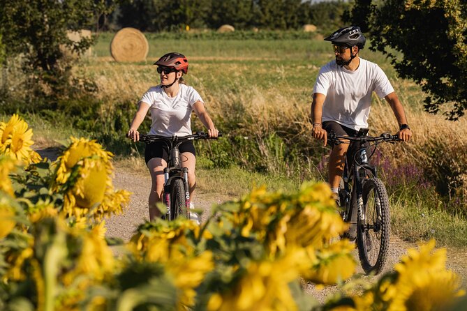 Cortona - Easy guided eBike tour around the Etruscan City. - Fortezza di Girifalco and the first big view