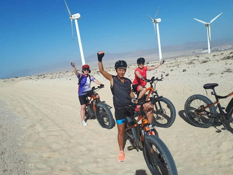 Costa Calma: E-bike Tour/E-scooter - Who should book this outing?