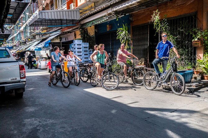 Countryside Bangkok and a Local Floating Market Tour by Bicycle Including Lunch - Lunch, drinks, and the practical comfort factor