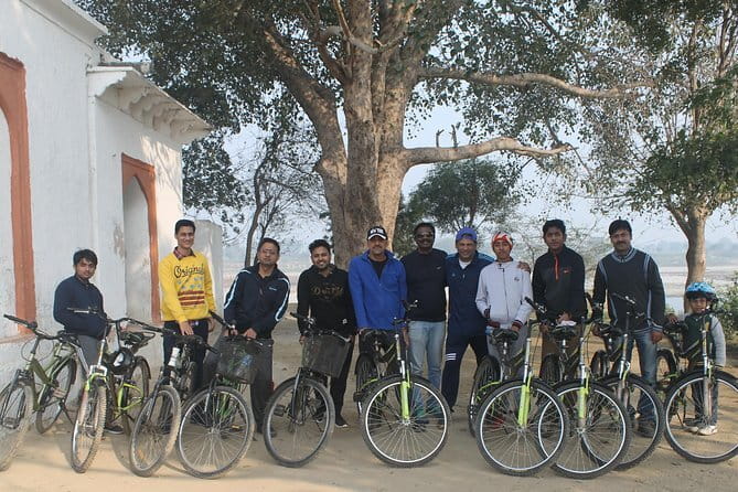 Countryside Bicycle Tour - Starting near the Taj East Gate