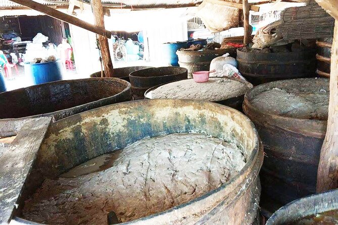 Cultural Cycling Tour - half day (8:00-11:30) - Cycling out from Battambang between 8:00 and 11:30