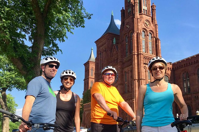 Customized Private Bike Tour of DC - World War II and Vietnam memorials