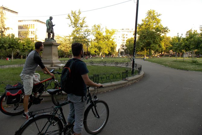 Cycling the parks, ride through the ages - Kolarac and Studentski Park: the city around its students
