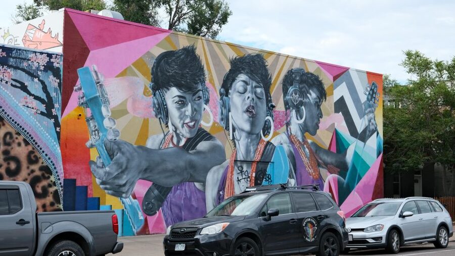 Denver's Highlights: A Guided Bike or Ebike Adventure - City Park, Whittier, and the Return to Five Points