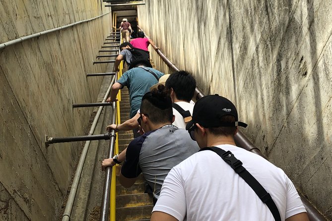 Diamond Head Bike to Hike and Local Lunch - What the $159 price includes