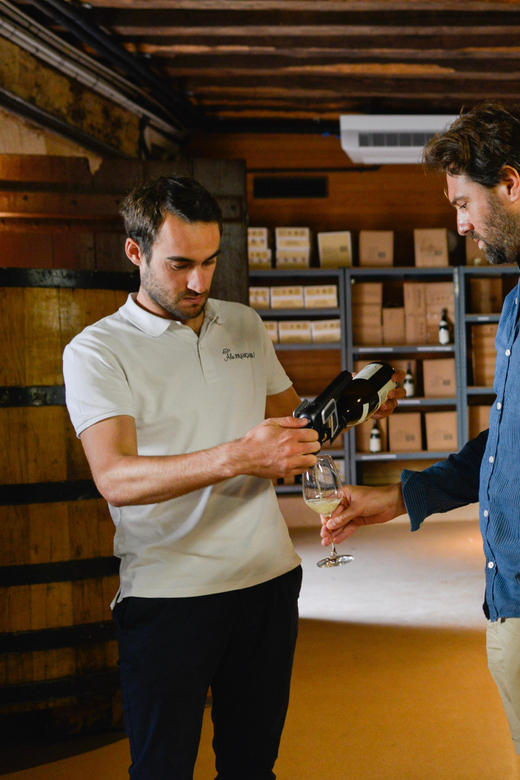 Dijon/Beaune: Full day Ebike Burgundy tour, tastings & lunch - The Montrachet section and Burgundy’s prized vineyards