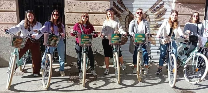 Discover Valencia by bike – Dutch-speaking tour - City of Arts and Sciences: a striking final stop