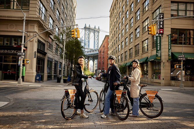 Downtown Bike Tour with Stylish Dutch Bikes - Key points to know before you book