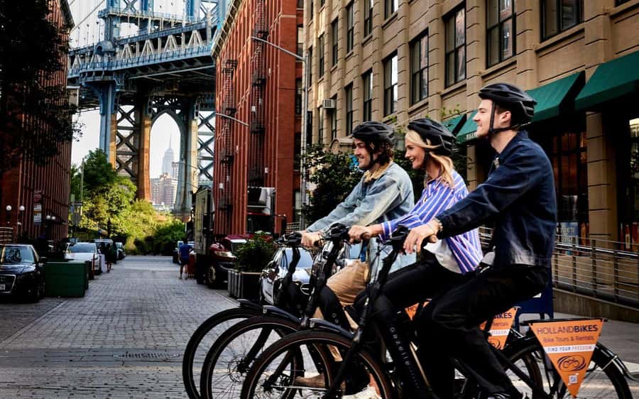 Downtown Bike Tour with Stylish Dutch Bikes or E-bikes! - Key points at a glance
