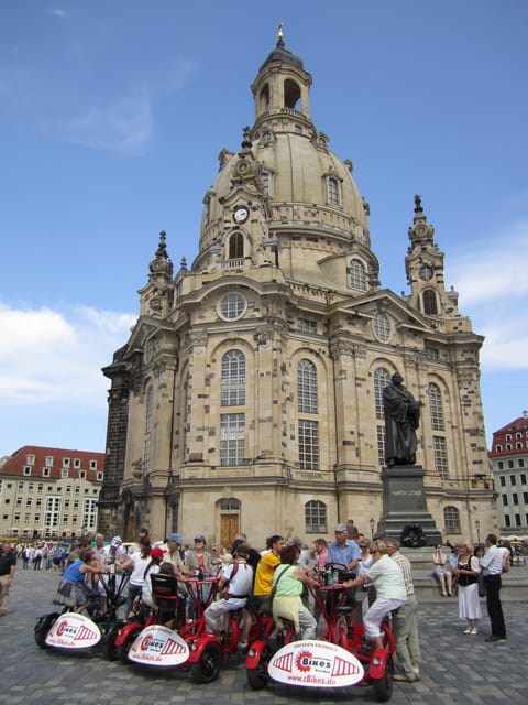 Dresden Bike Tour with Wine Tasting - Walking through the castle parks and vineyards
