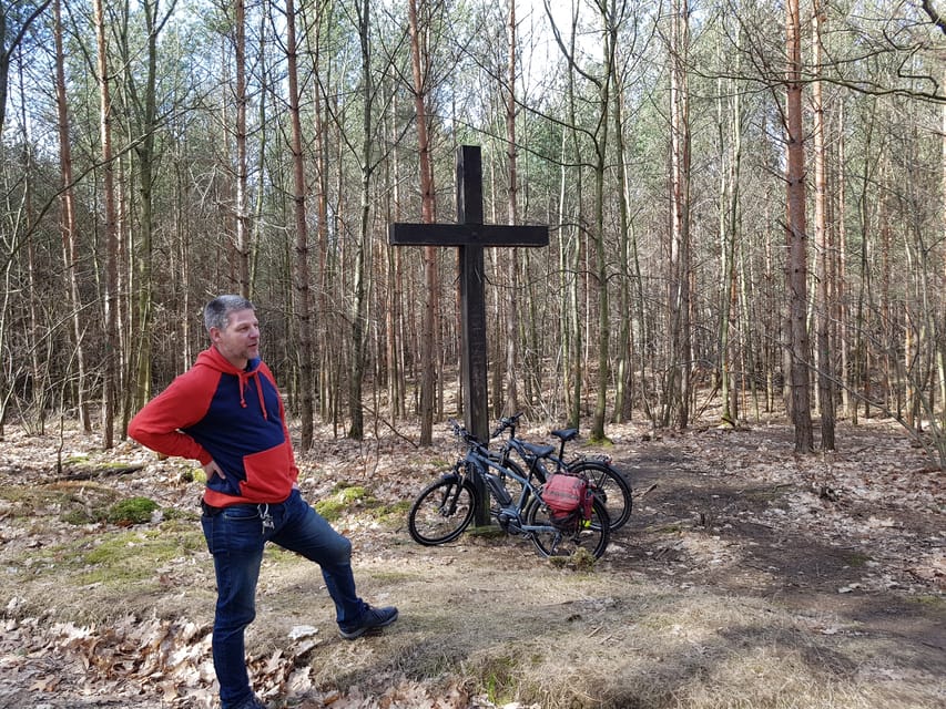 Dresden: E-Bike Tour and Dresden Heath Forest Trails - Who should book this Dresden bike tour?