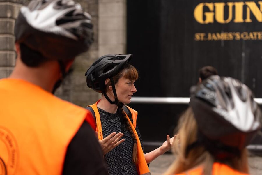Dublin: Bike & E-Bike Tour with a Local Guide - Christ Church Cathedral and the ride home