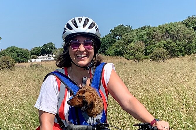 Dublin Panoramic e-Bike Tour with Howth Adventures - Climbing Howth Head with electric assistance