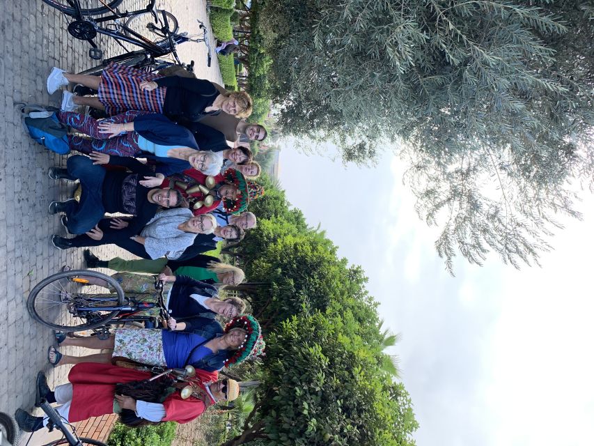 Dutch Bike Tour in Marrakech with Local Guide - Jemaa el Fnaa, the city’s famous meeting place