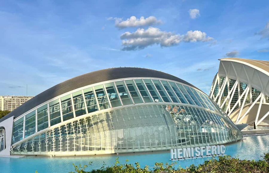 Dutch-Style Bike Tour in Valencia - Why a bike is a smart way to meet Valencia