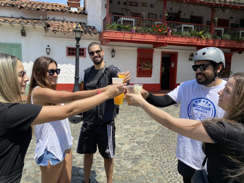 E-Bike City Tour Medellin with Local beer and Snacks - La Alpujarra and the working city center
