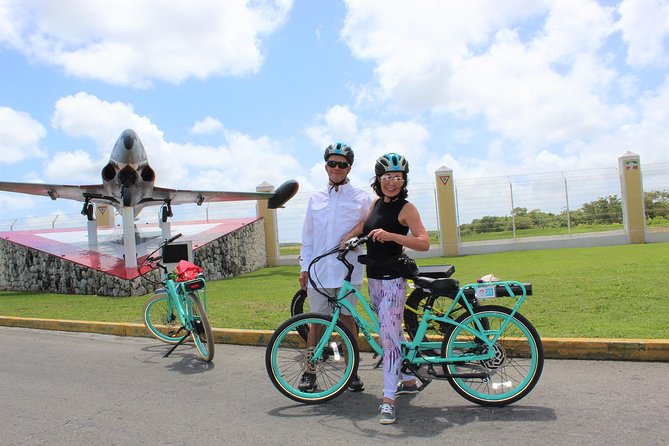 E-Bike City Tour though Cozumel & Taco Tasting Tour - Cozumel Park and everyday island life