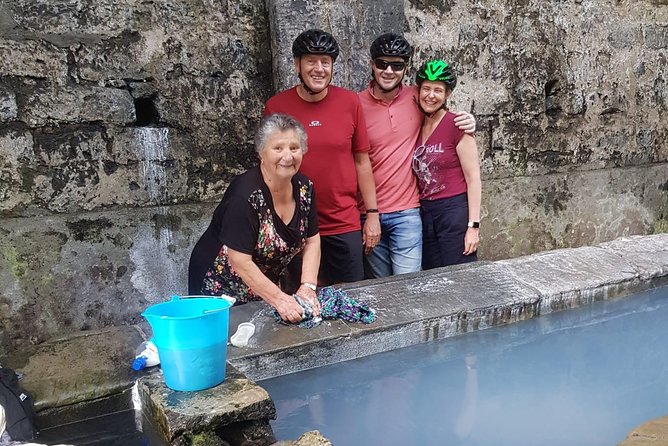 E-Bike Food and Wine Tour in the Sorrento Peninsula - What the food tasting is really like