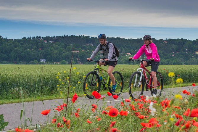 E-Bike Full-Day Trip From Prague:The Mighty Karlstejn Castle - The first miles follow rivers and quiet paths