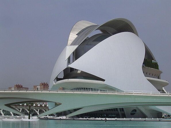 E-Bike Grand Valencia Private Tour - Key points at a glance
