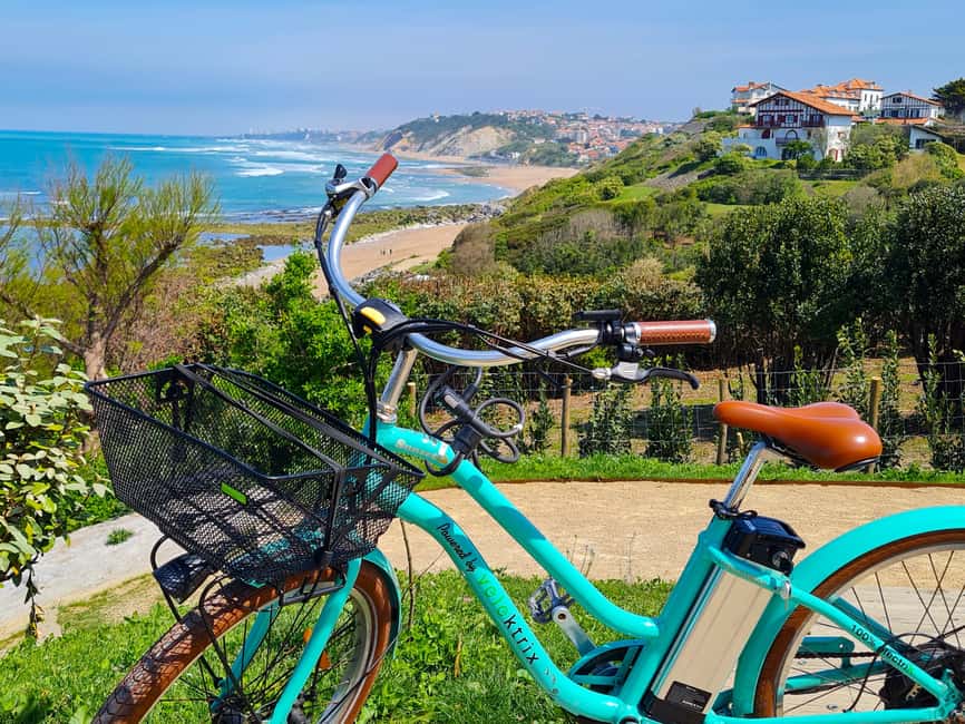 E-bike Guided Tour Biarritz & small villages - Rocky coast, ocean stops, and quiet coves