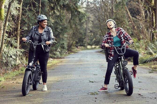 E-bike Rental - 3 hour along the shoreline Bike Path - Musée du Fjord: worth the extra CA$16?