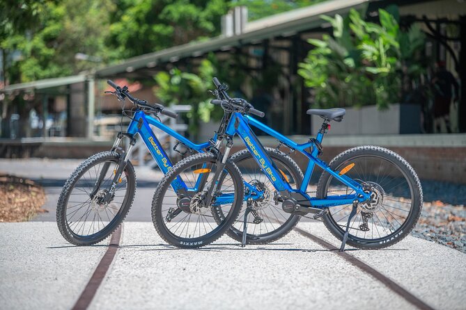 E-Bike Rentals: Daily Hire Byron Bay and Tweed Coast Areas - What comes with the bike