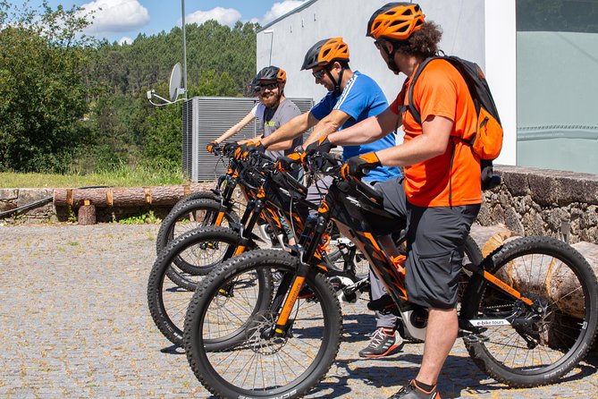 E-Bike Tour - What the small-group limit means