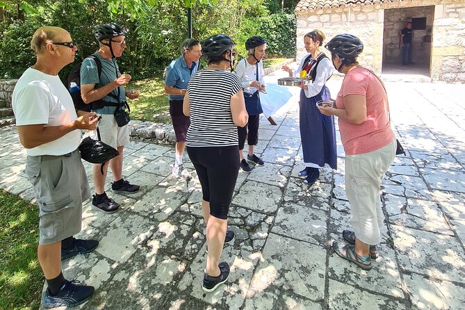 E-Bike Tour + Gourmet Lunch + Wine Tasting (Small Group) - The Old Mill at Ljuta