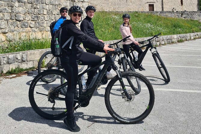 E-Bike Tour + Gourmet Snack + Wine Tasting (Small Group) - Key points to know before you book
