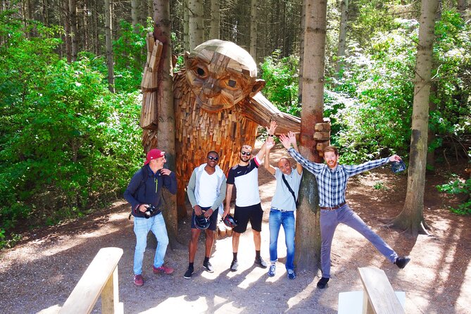 E-biking Central Forgotten Giants' s Adventure - Four sculptures, four different settings