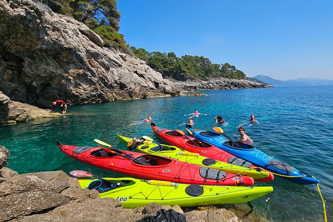 Elaphite Islands Full-Day Kayak and Bike Tour from Dubrovnik - What the guides add to the day