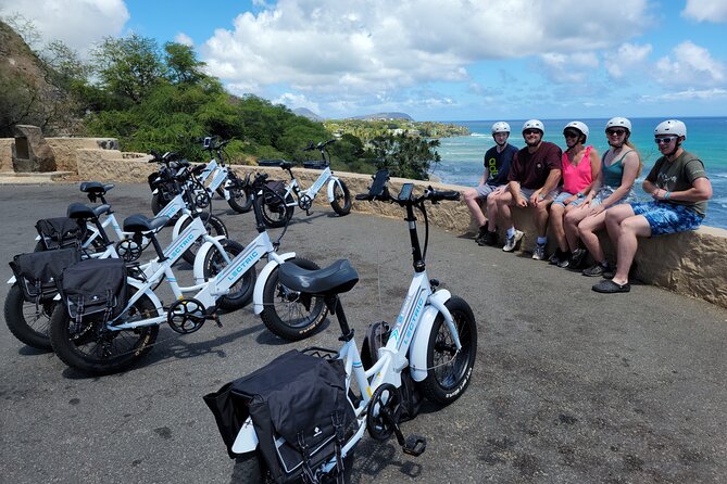 Electric Bike Ride & Diamond Head Hike Tour - Kapiolani Park and the story of Hawaiian royalty