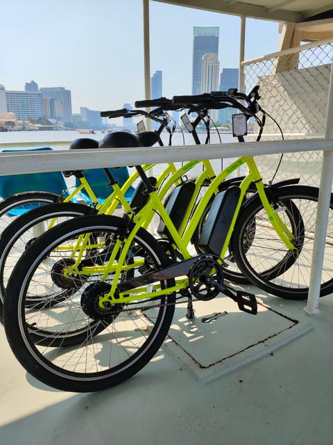 Electric Bike Tour - Pak Khlong Talat and Bangkok’s flower market