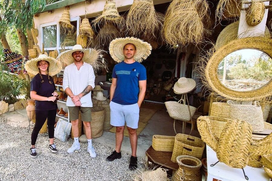 Essaouira: Area Highlights Guided E-Bike Tour - A look at Essaouira’s old hippy village