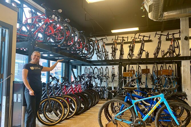 Essential Portland Oregon Bike and E-Bike Tour! - The Arts District and Portland’s book culture