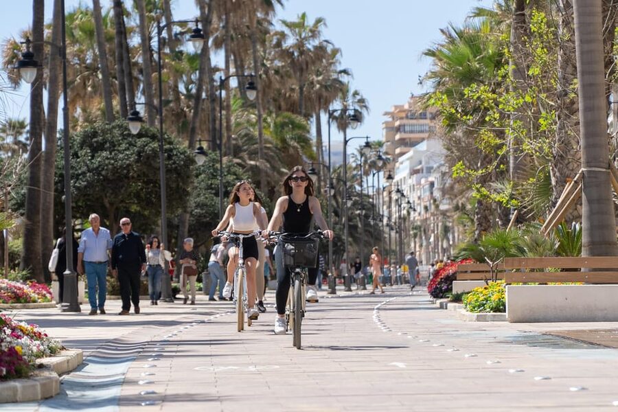 Estepona best kept secrets: City bike guided tour - Who should book this ride?