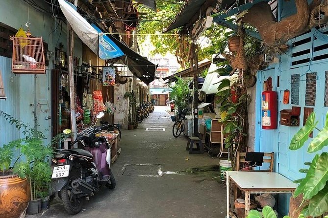 Experience Real Bangkok by Bike - Markets, flowers, temples, and small food stops
