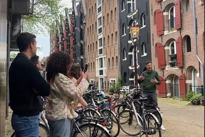 Explore Amsterdam by Bike in the Company of a French Local Guide - Key things to know before you book