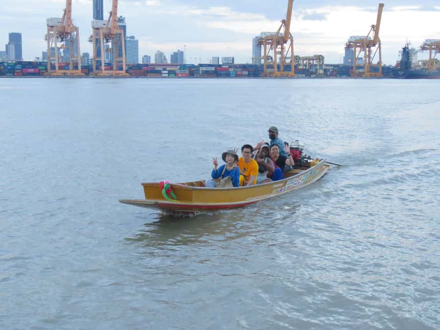 Explore Bangkok jungle by bike, kayak & boat - small group - Should you book the Bang Krachao adventure?
